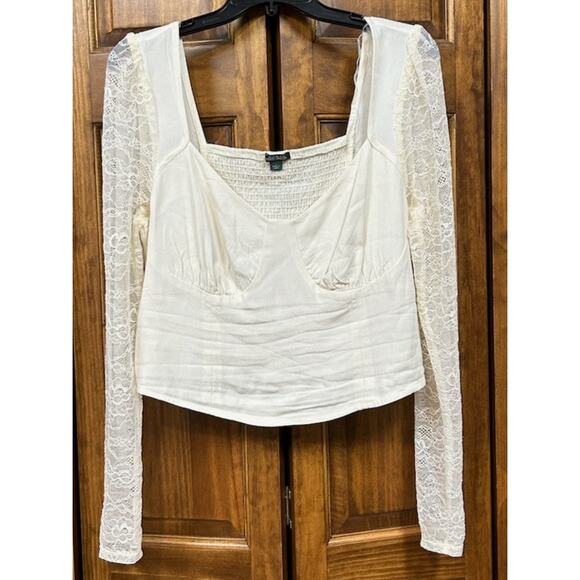 Wild Fable Tops - Wild Fable Large Long Sleeved Crop Top